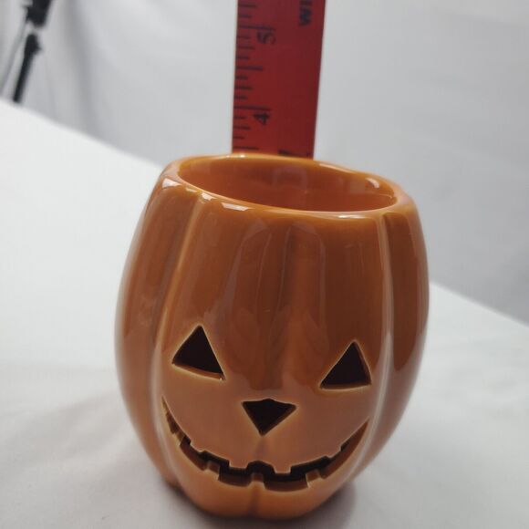 Scentsy Plug In Warmer Jack O’Lantern New In Box Halloween Pumpkin Decoration - Picture 4 of 12